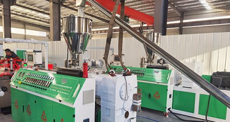 PVC竹木纖維墻板生產線介紹